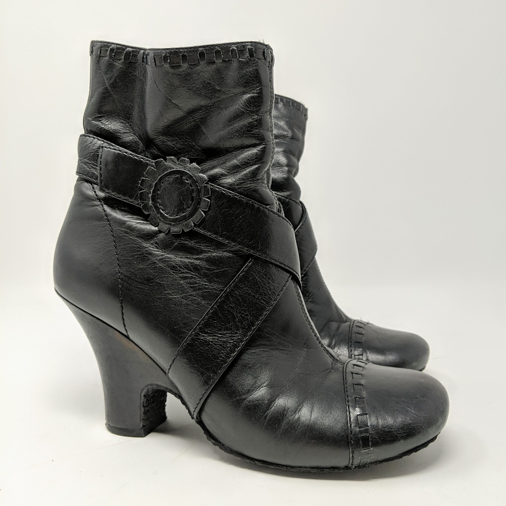 Biviel Black Leather Spool Heel Ankle Boots